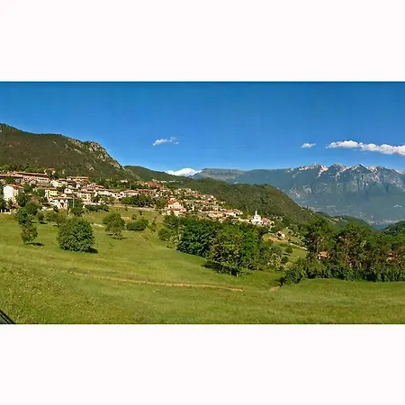 Feriehus Casa Del Borgo Domenica Holideal