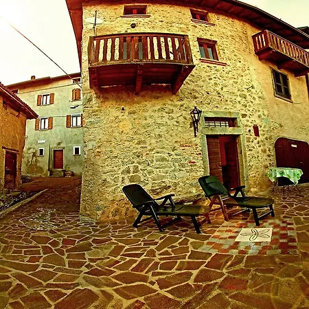 Feriehus Casa Del Borgo Domenica Holideal *