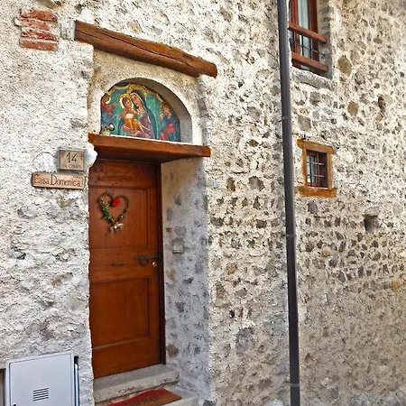 Feriehus Casa Del Borgo Domenica Holideal Tremosine