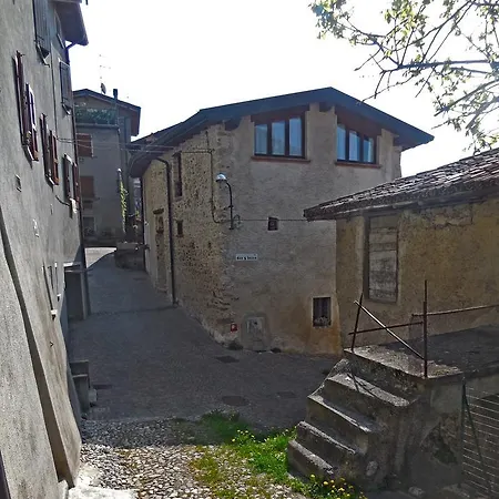 Casa Del Borgo Domenica Holideal Tremosine